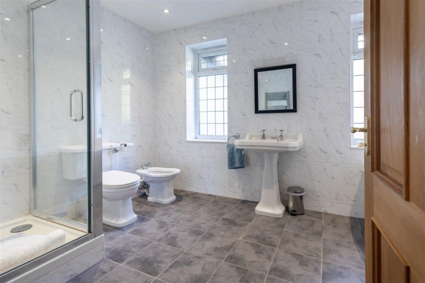 Images for Loughton Lane, Theydon Bois