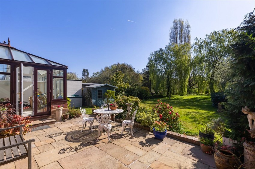 Images for Loughton Lane, Theydon Bois
