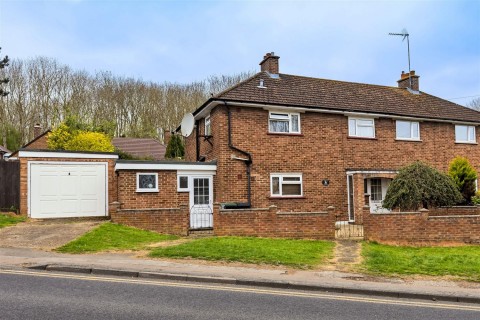 View Full Details for Centre Drive, Epping