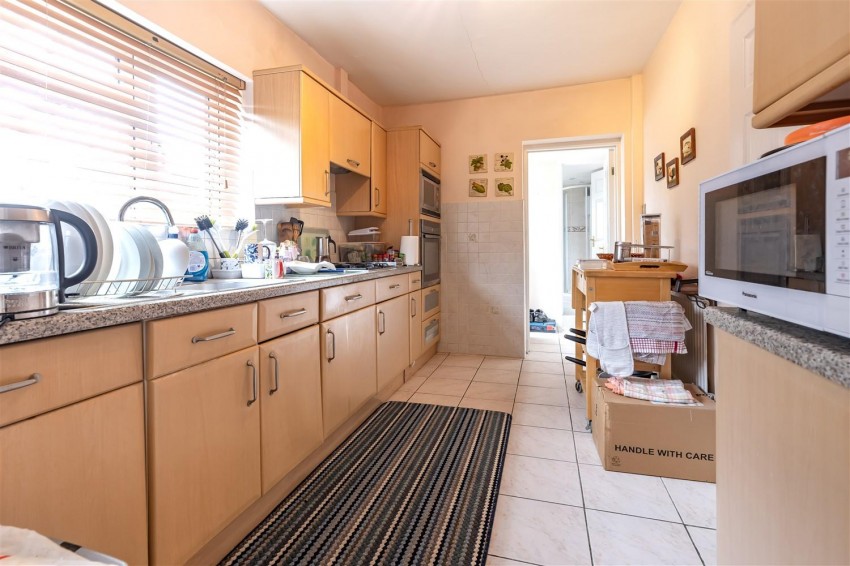 Images for Centre Drive, Epping