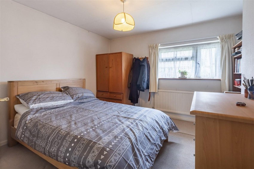 Images for Centre Drive, Epping