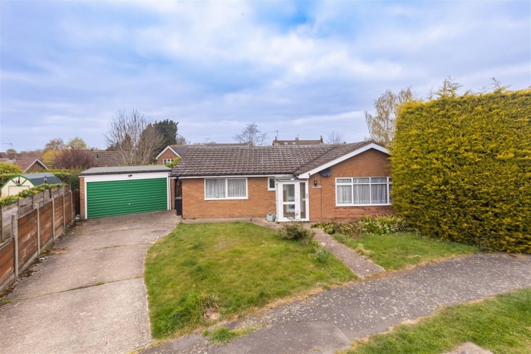 Higham View, North Weald,