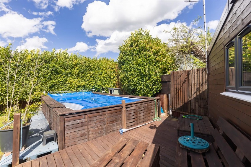 Images for New Farm Drive, Abridge