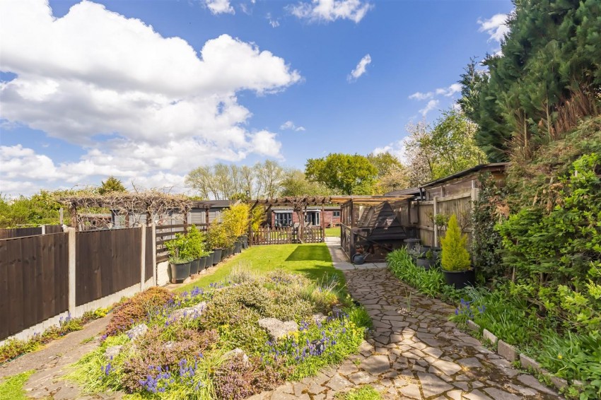 Images for New Farm Drive, Abridge