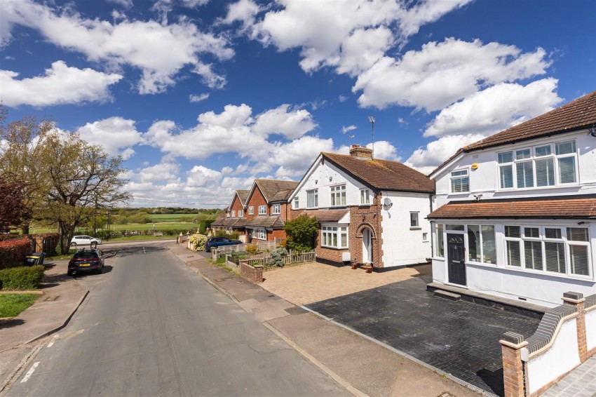 Images for New Farm Drive, Abridge