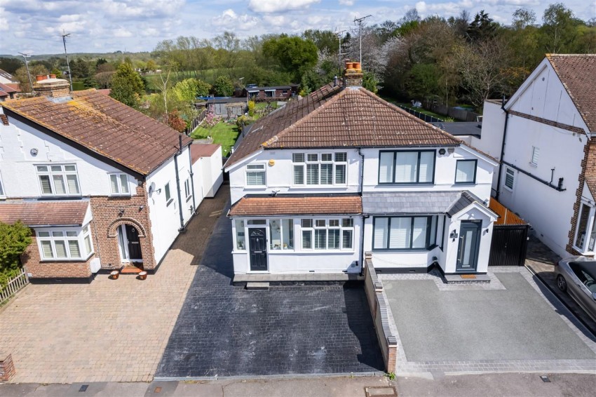 Images for New Farm Drive, Abridge