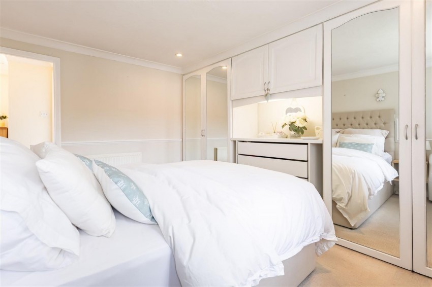 Images for Lincolns Field, Epping