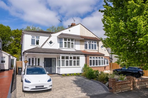 View Full Details for Woodland Way, Theydon Bois, Epping