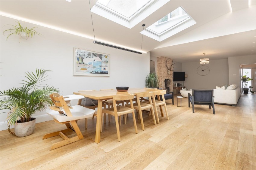 Images for Woodland Way, Theydon Bois, Epping