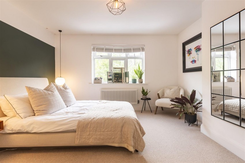Images for Woodland Way, Theydon Bois, Epping