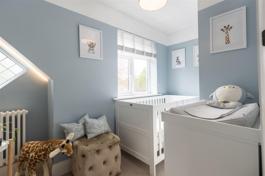 Images for Woodland Way, Theydon Bois, Epping