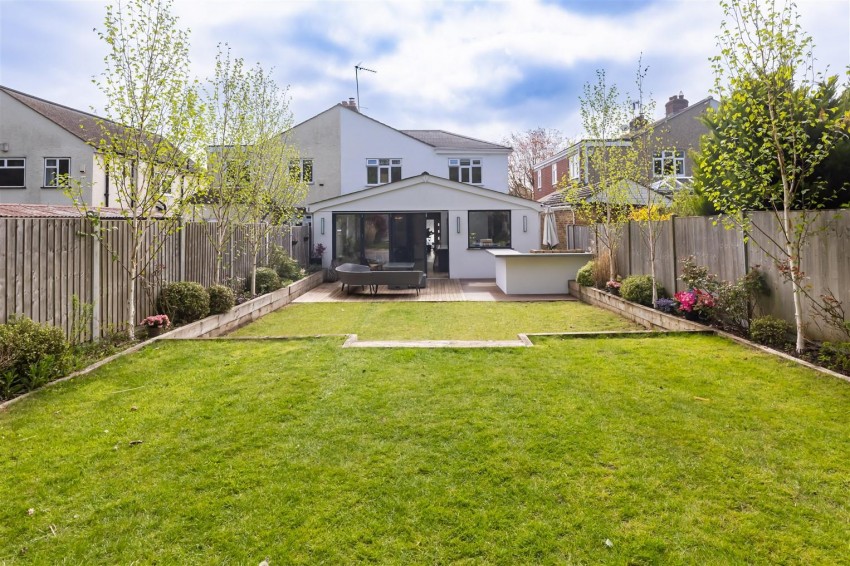 Images for Woodland Way, Theydon Bois, Epping