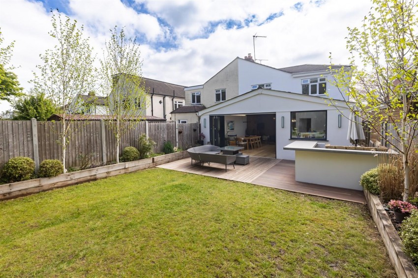 Images for Woodland Way, Theydon Bois, Epping