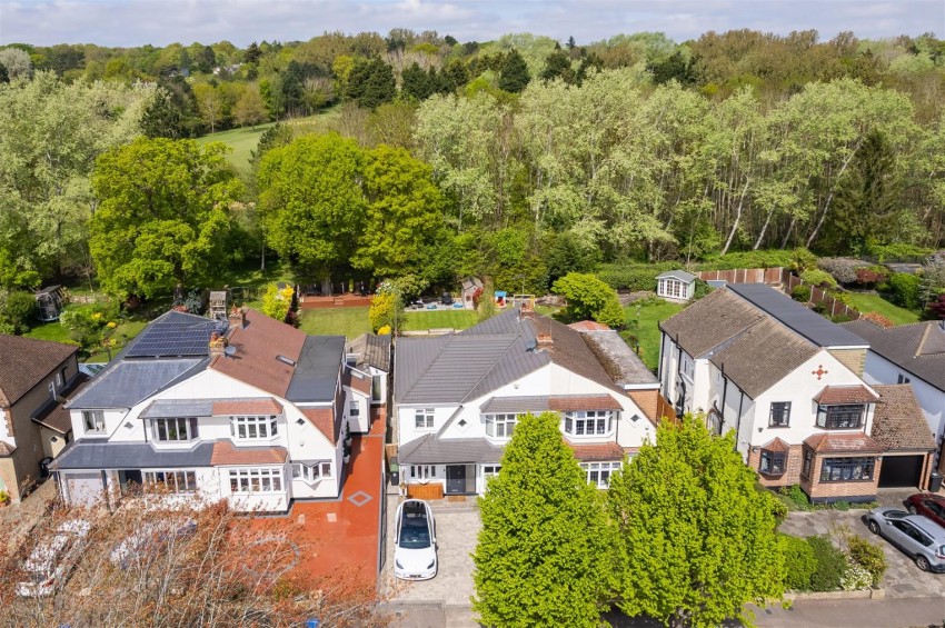 Images for Woodland Way, Theydon Bois, Epping