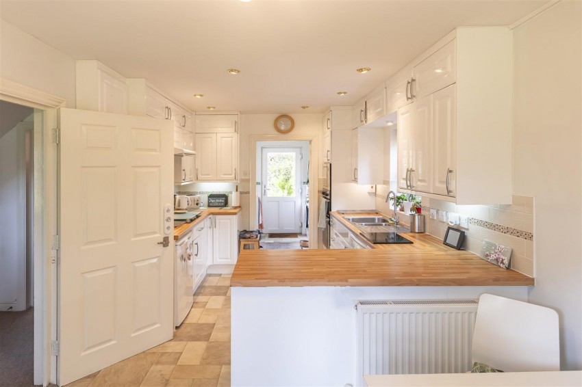 Images for Oakland Place, Buckhurst Hill