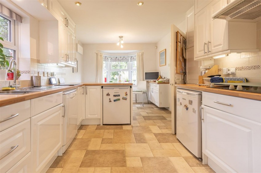 Images for Oakland Place, Buckhurst Hill