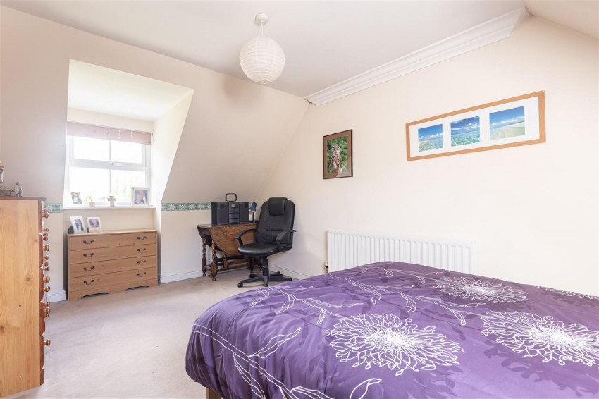 Images for Oakland Place, Buckhurst Hill