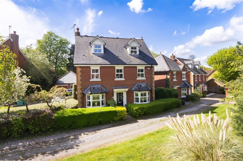 Images for Oakland Place, Buckhurst Hill
