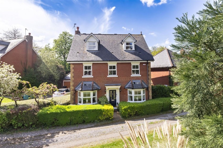 Images for Oakland Place, Buckhurst Hill
