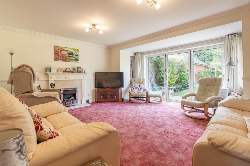 Images for Oakland Place, Buckhurst Hill