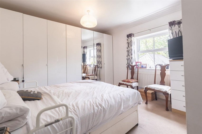 Images for Oakland Place, Buckhurst Hill