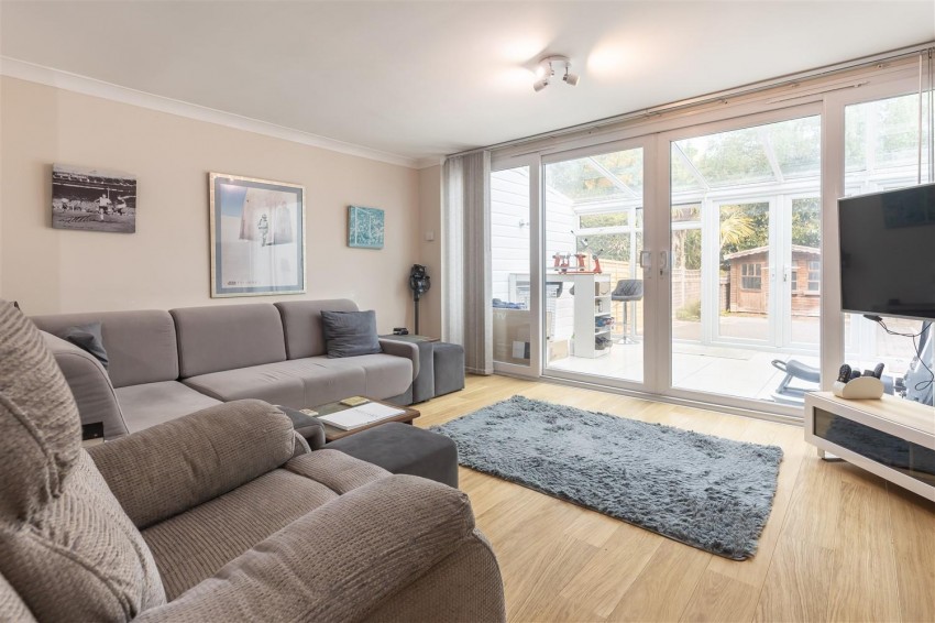 Images for Highfield Green, Epping