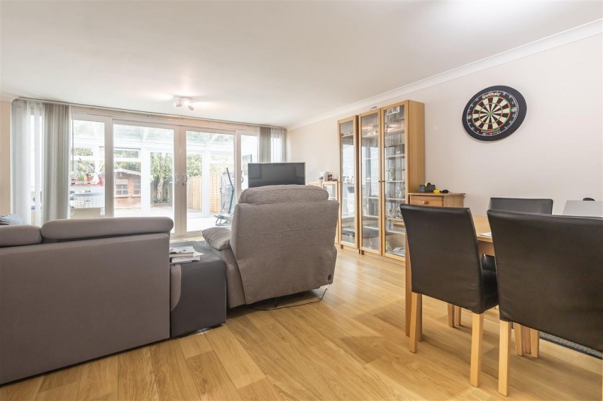 Images for Highfield Green, Epping