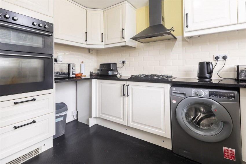Images for Highfield Green, Epping