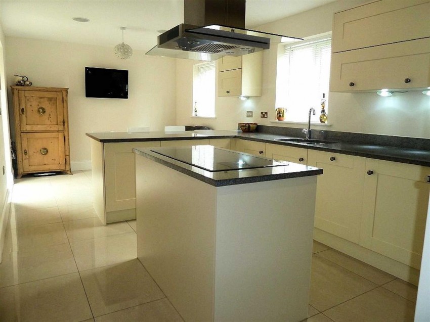 Images for Boleyn Row, Epping