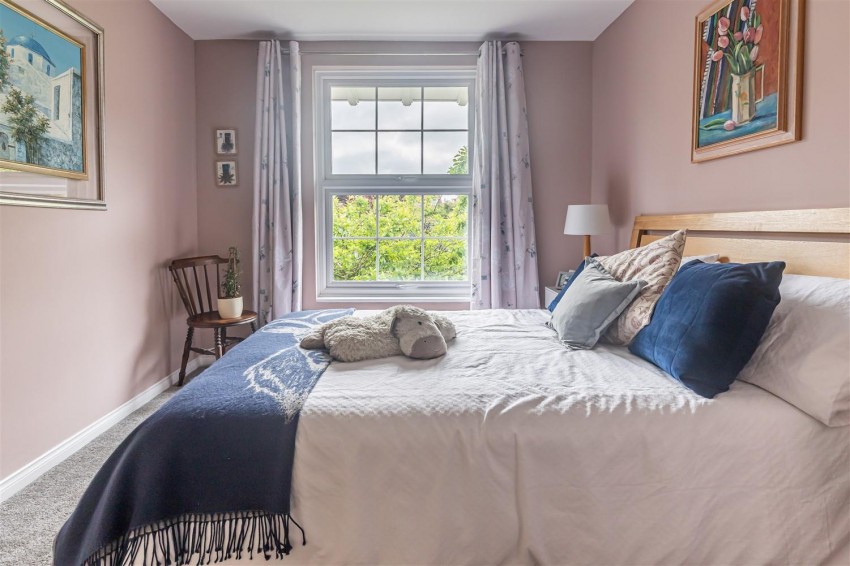 Images for Theydon Grove, Epping
