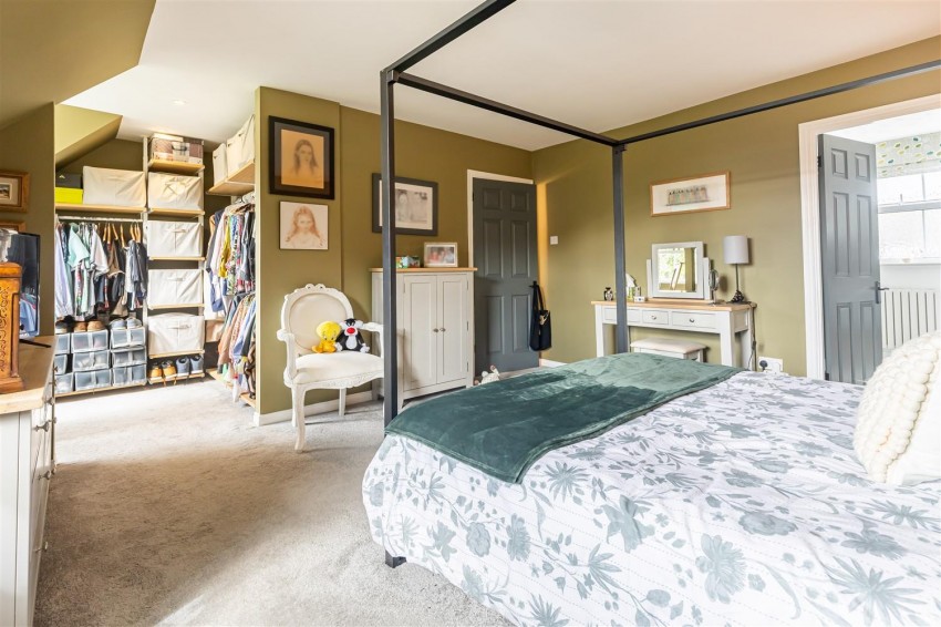 Images for Theydon Grove, Epping