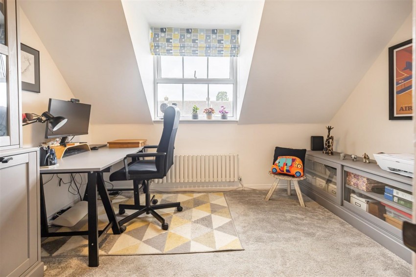 Images for Theydon Grove, Epping