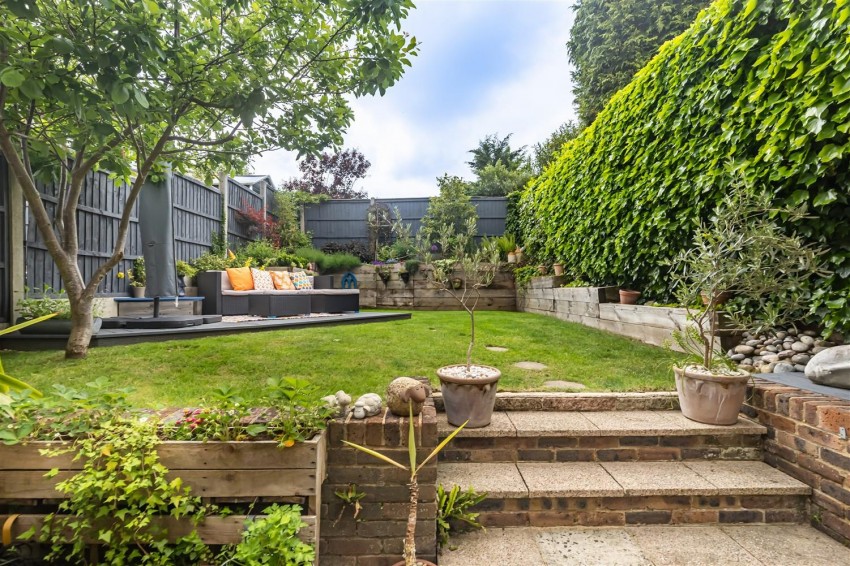 Images for Theydon Grove, Epping