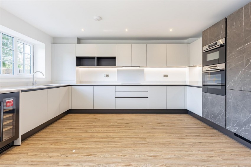 Images for Honey Lane, Waltham Abbey