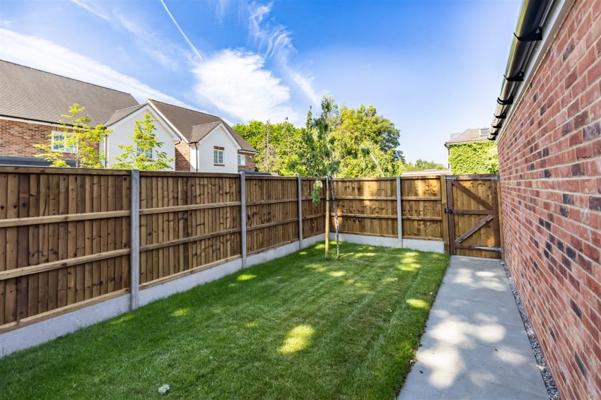 Images for Honey Lane, Waltham Abbey