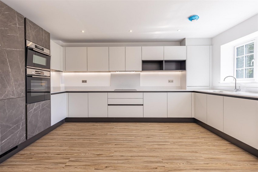 Images for Honey Lane, Waltham Abbey