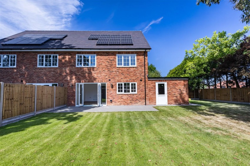 Images for Honey Lane, Waltham Abbey
