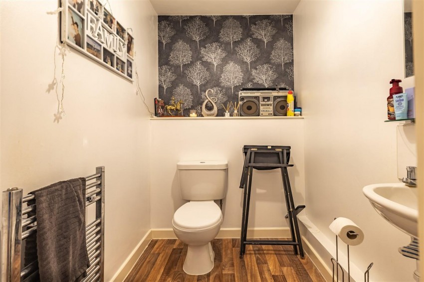 Images for Barkers Way, Ongar