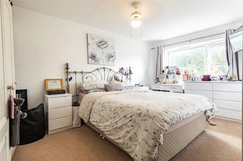 Images for Barkers Way, Ongar