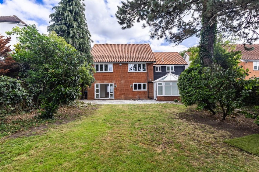 Images for Kendal Avenue, Epping
