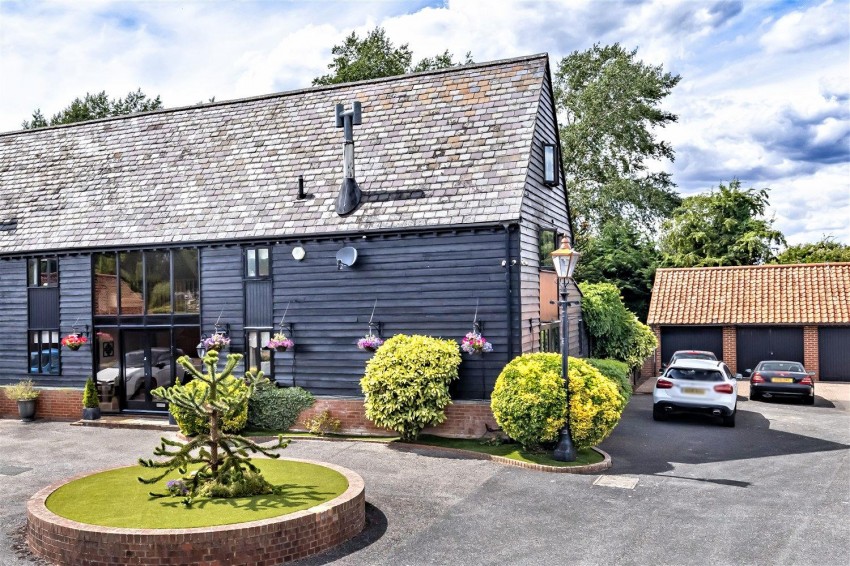 Images for Barns Court, Harlow