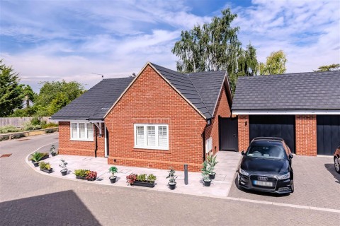 View Full Details for Vardon Drive, Bishops Stortford