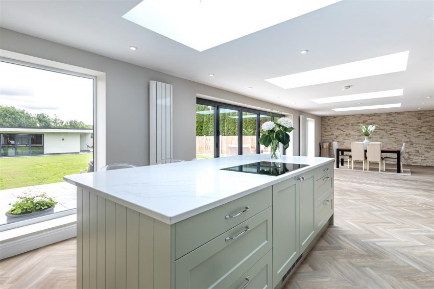 Images for Teazle Meade, Thornwood