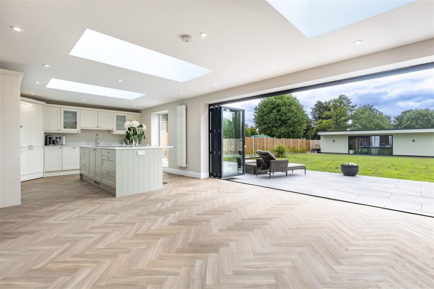 Images for Teazle Meade, Thornwood