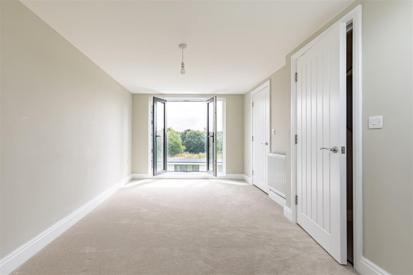 Images for Teazle Meade, Thornwood