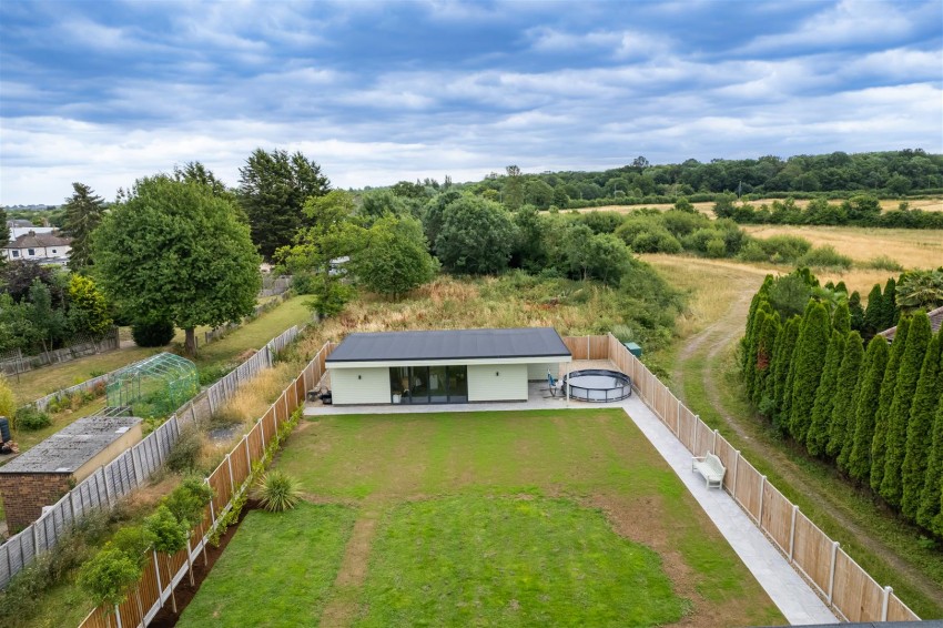 Images for Teazle Meade, Thornwood