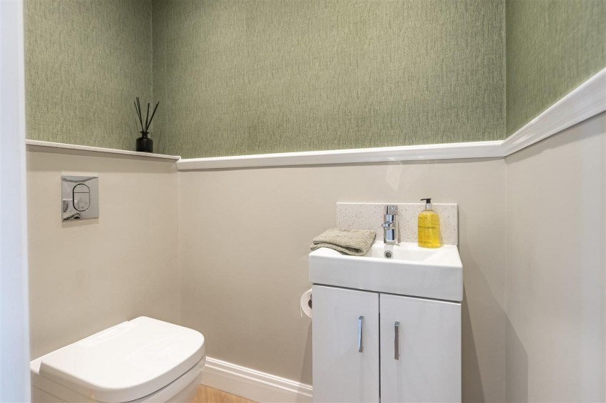 Images for Teazle Meade, Thornwood