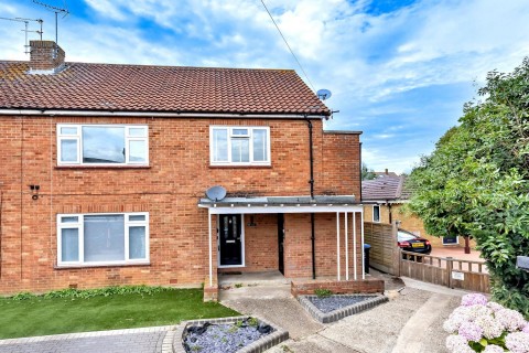 View Full Details for Amesbury Close, Epping