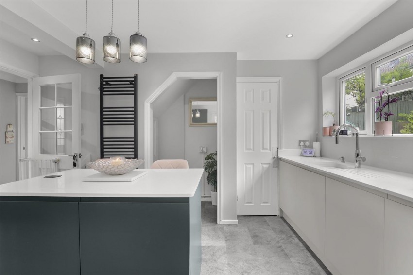 Images for Coronation Hill, Epping