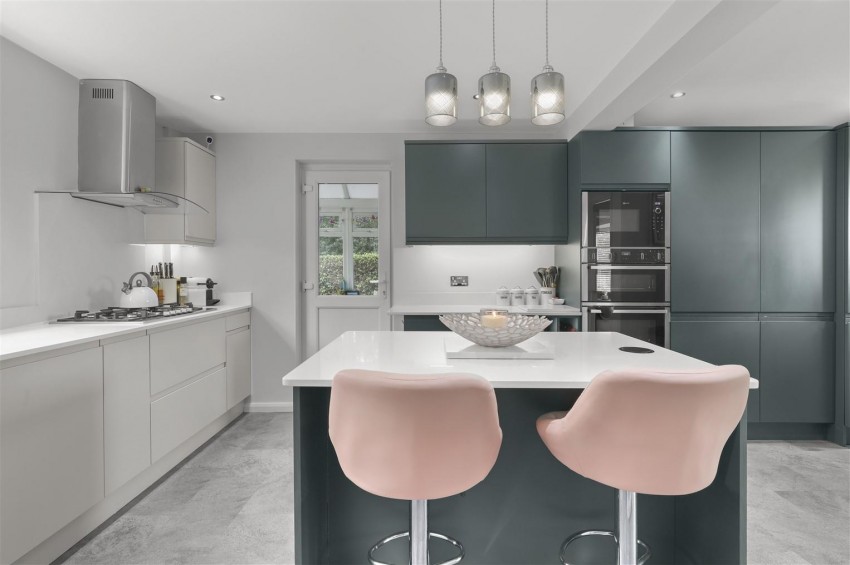 Images for Coronation Hill, Epping